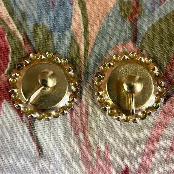 Antique/Vintage Earrings Screw Back Enamel‎ Rhinestones Yellow Floral - Picture 3 of 4
